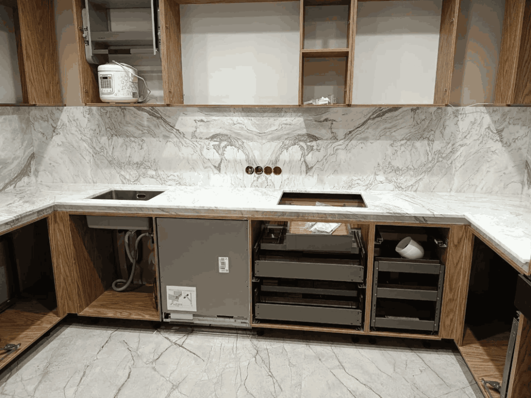 stoleshnitsa iz mramora2